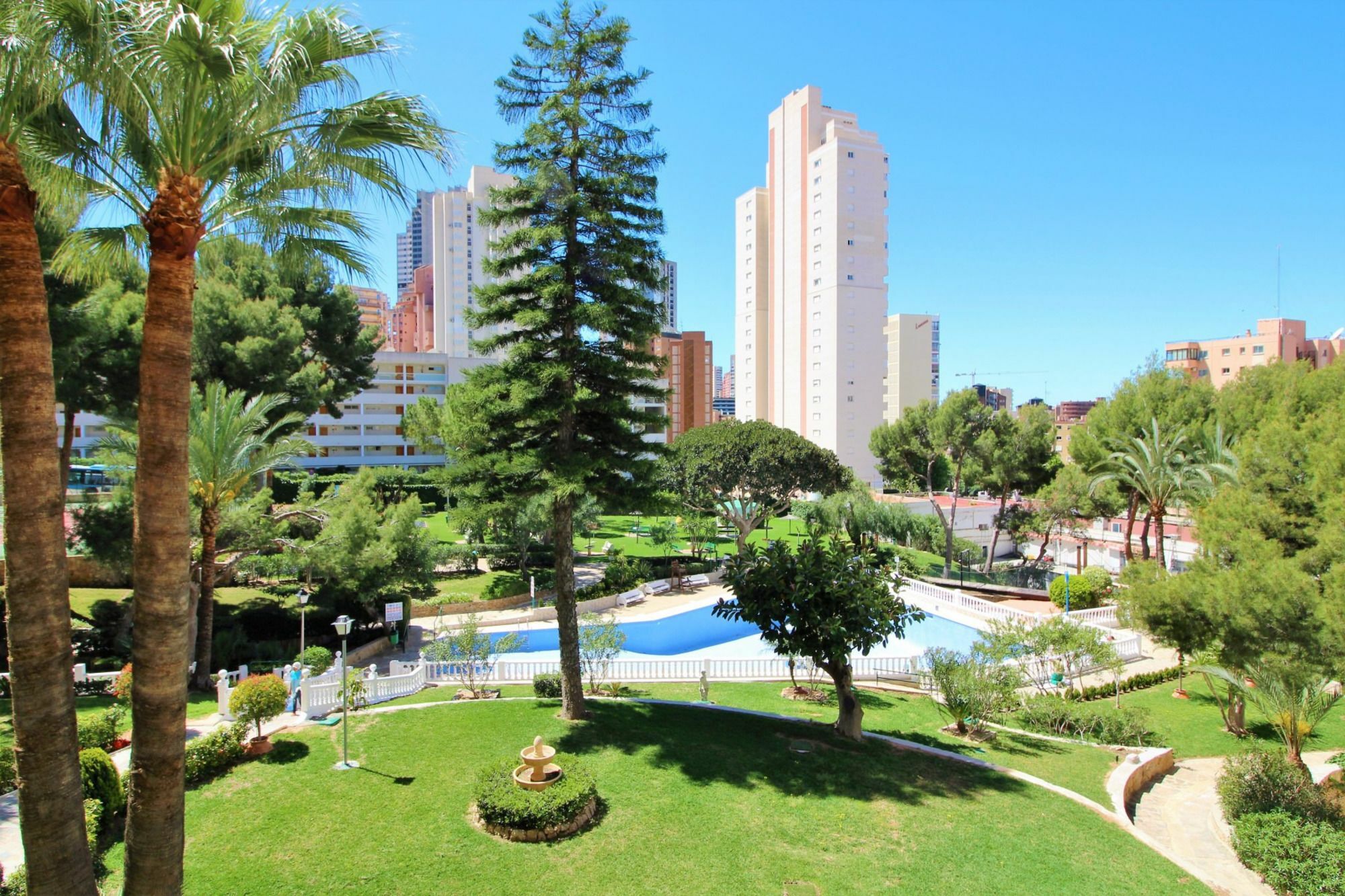 Playmon Park 8-10 Lejlighed Benidorm Eksteriør billede